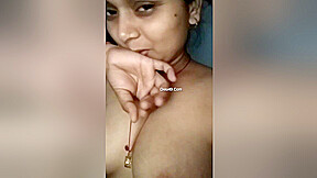 Today Exclusive -desi Chick Shows Milky Boobs 2